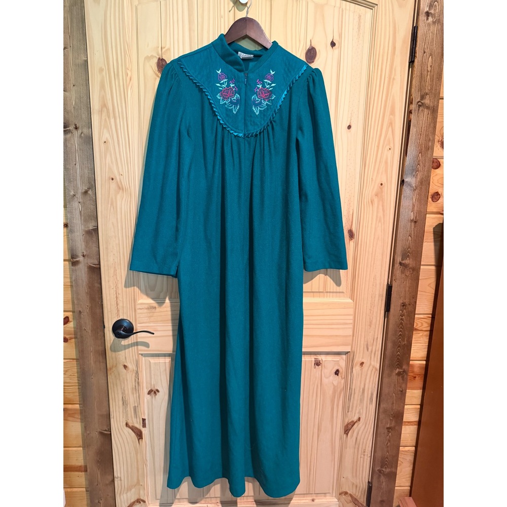 Adonna Woman Teal Green Floral Embroidered Zip Front Nightgown Robe 2X Vintage